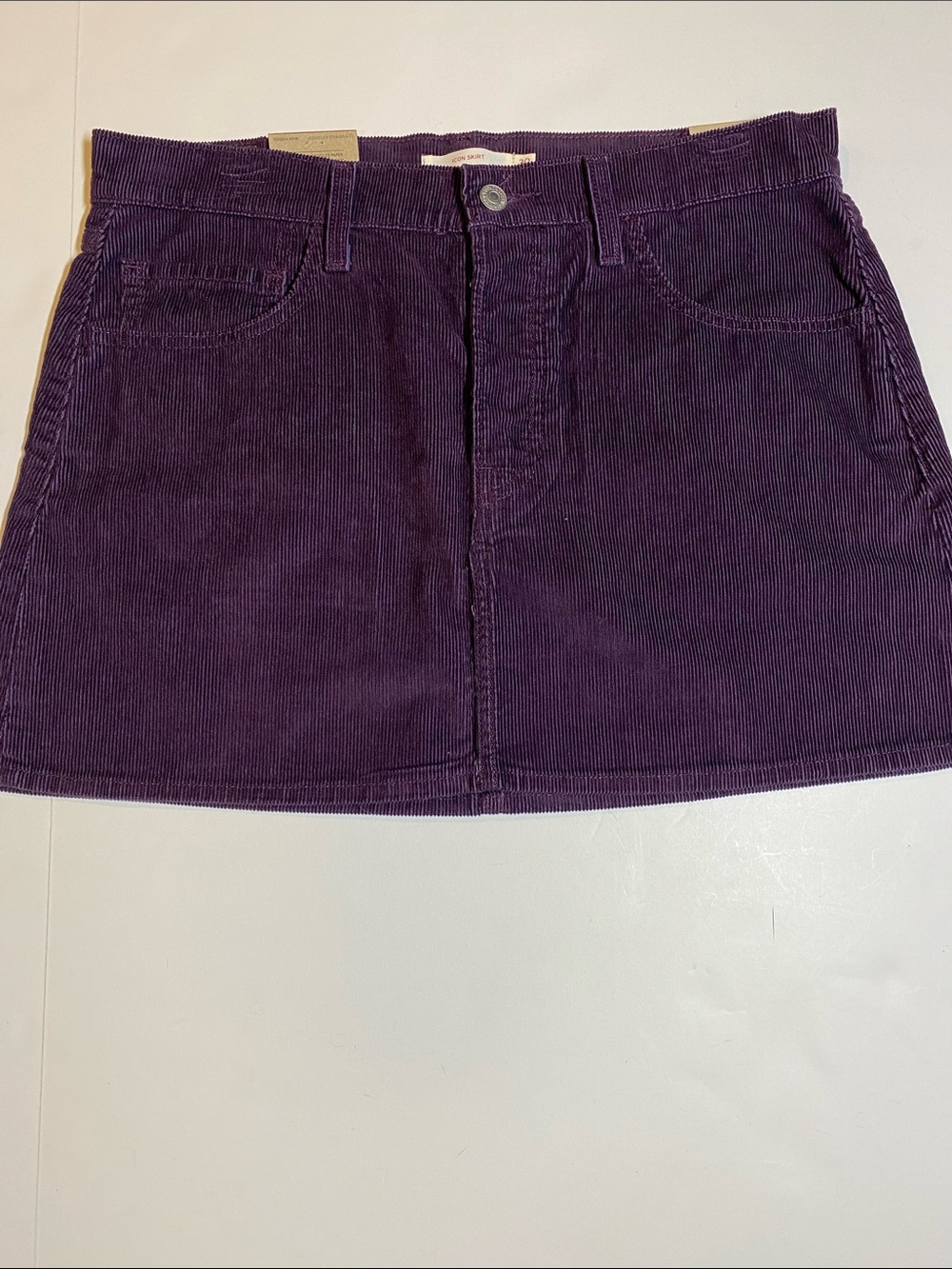 Levi’s SZ 30 Icon Dark Plum Corduroy Button Mini Skirt New D27e - Picture 1 of 11